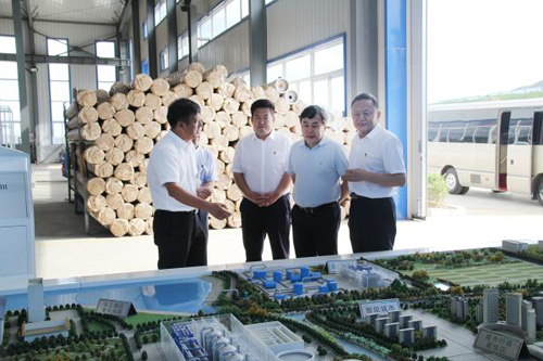 中央廣播電視總臺央廣遼寧站站長田彤蒞臨一諾產業(yè)園調研 中央廣播電視總臺央廣遼寧站站長田彤蒞臨一諾產業(yè)園調研